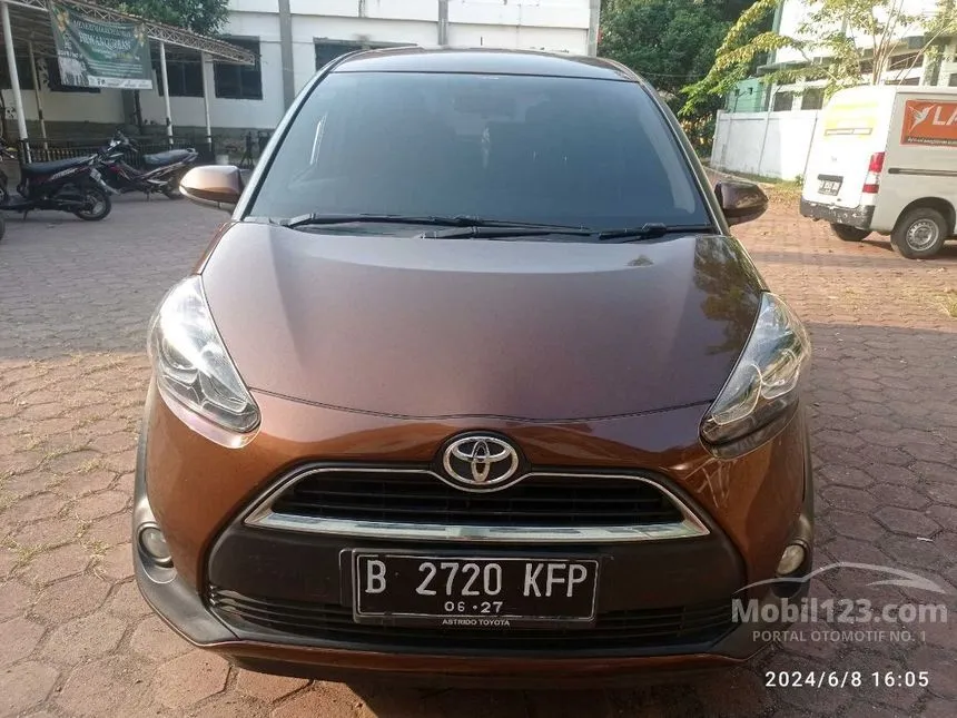 Jual Mobil Toyota Sienta 2017 V 1.5 di Jawa Barat Automatic MPV Coklat Rp 167.000.000