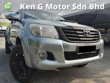 2014 Toyota Hilux 2.5 G TRD Sportivo VNT Pickup Truck