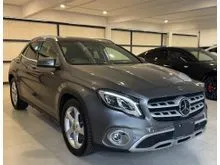 2020 Mercedes-Benz GLA250 GLA220 2.0 4MATIC AMG - HARMAN KARDON SOUND - PANROOF - 2 ELEC MEMORY SEAT - FULL LEATHER - 31k km ONLY - RECON UNREG