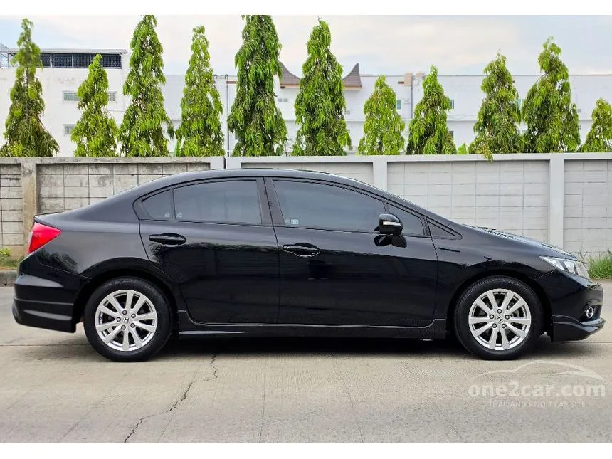 2013 Honda CIVIC E Navi Sedan