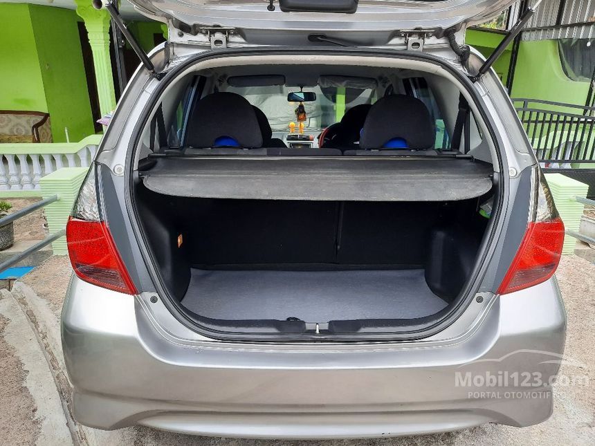 2008 Honda Jazz VTEC Hatchback