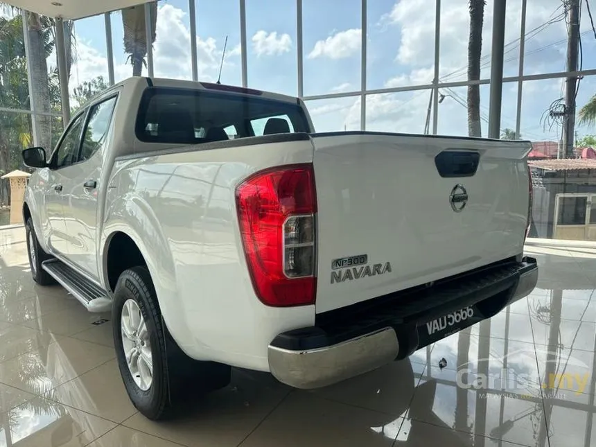 2016 Nissan Navara NP300 E Dual Cab Pickup