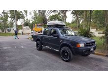 2002 Ford Ranger 2.5 XLT Pickup Truck
