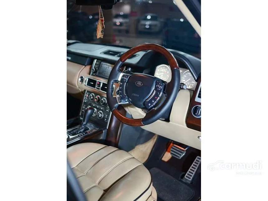 2010 Land Rover Range Rover Sport V8 Supercharged SUV