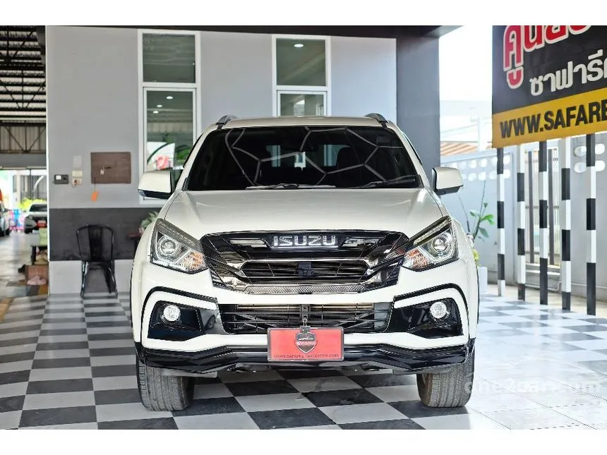 2020 Isuzu MU-X The Onyx SUV