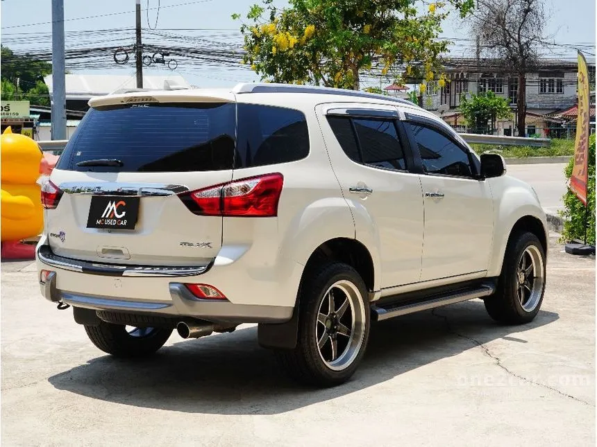 2016 Isuzu MU-X DVD SUV