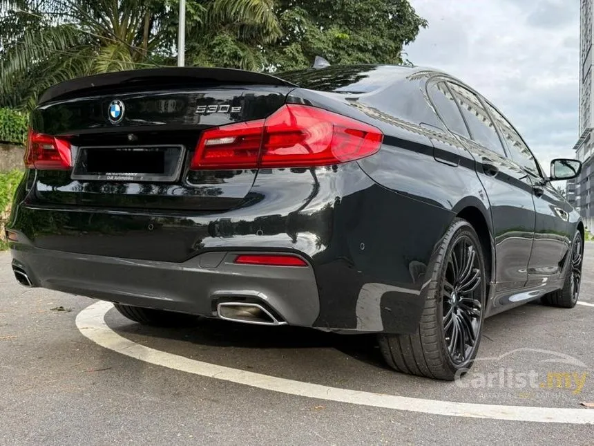 2021 BMW 530e M Sport Sedan