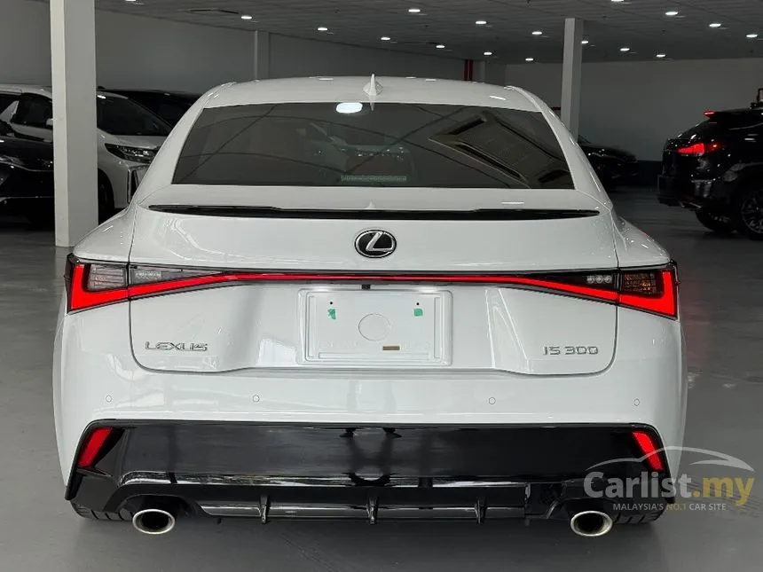 2021 Lexus IS 300 F Sport Sedan