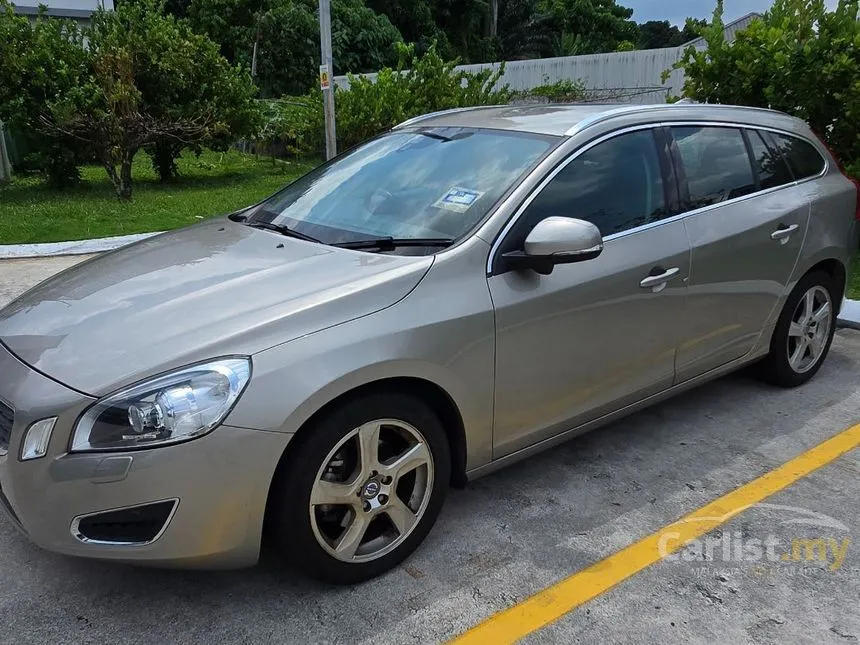 2013 Volvo V60 T4 Wagon