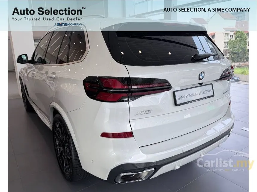 2025 BMW X5 xDrive40i M Sport SUV