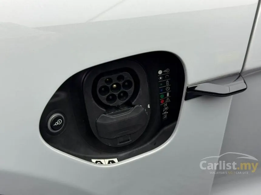 2023 Porsche Taycan Turbo S Sedan