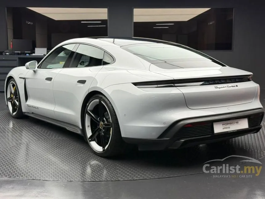2023 Porsche Taycan Turbo S Sedan