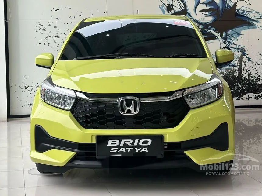 Jual Mobil Honda Brio 2025 Satya E 1.2 di DKI Jakarta Manual Hatchback Hijau Rp 180.000.000
