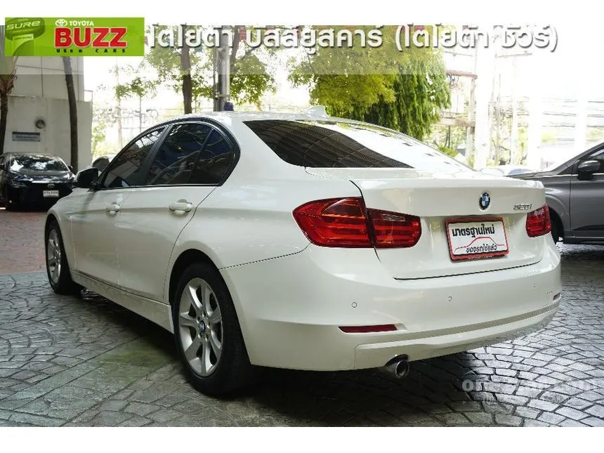 2013 BMW 320i Sport Sedan