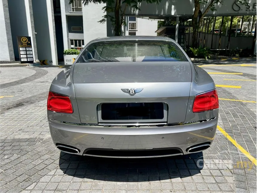 2015 Bentley Flying Spur W12 Sedan