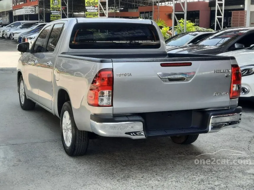 2016 Toyota Hilux Revo E Pickup