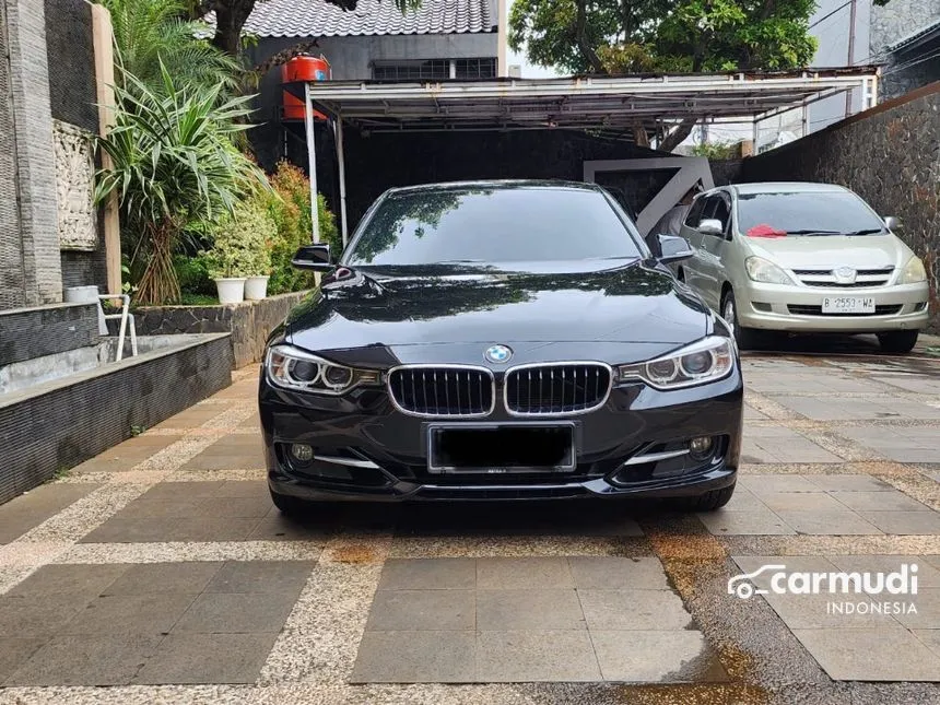 2014 BMW 320i Sport Sedan