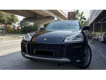 Porsche Cayenne 4.8 GTS 1 YEAR WARRANTY 2010,ORIGINAL GTS SPEC,SUN ROOF,GTS SEATER,POWER BOOT,CRYSTAL BLACK IN COLOUR,WEEKEND CAR,ONE DATO SRI OWNER
