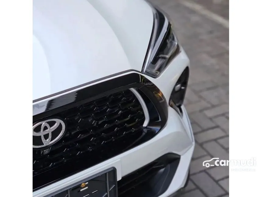 2026 Toyota Yaris Cross S with GR Parts Aero Pkg SUV