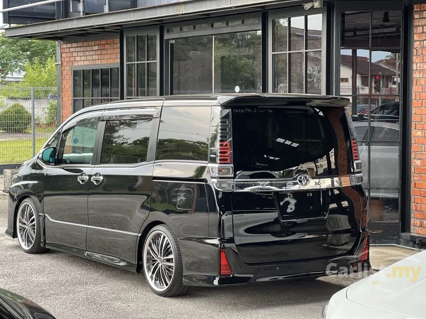 2021 Toyota Voxy ZS Kirameki III Edition MPV
