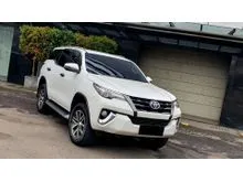 2019 Toyota Fortuner 2.4 VRZ 4X2 SUV putih diesel