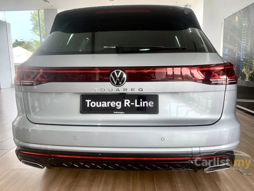 2024 Volkswagen Touareg R-line SUV