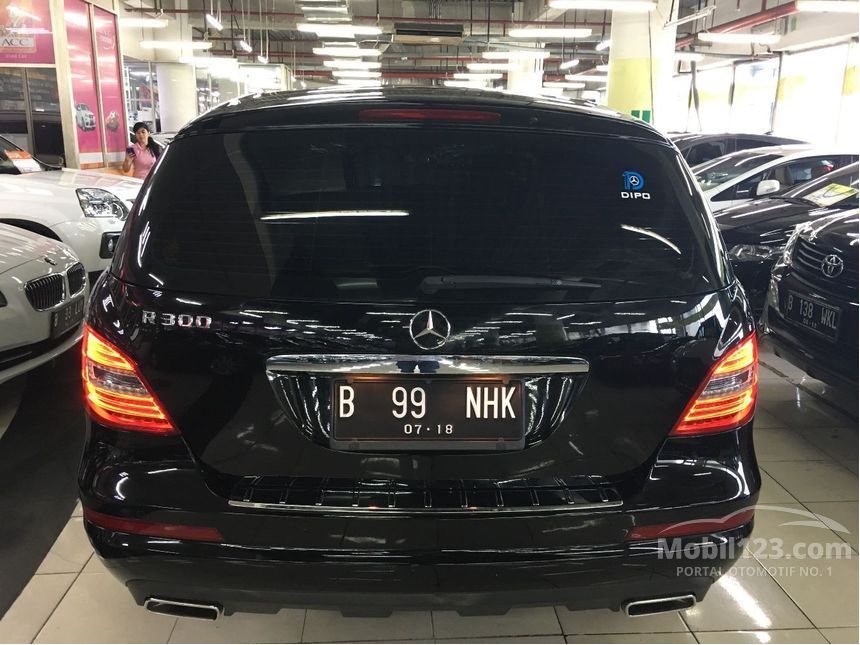 Jual Mobil Mercedes-Benz R300 2012 V6 Automatic 3.0 di DKI Jakarta ...