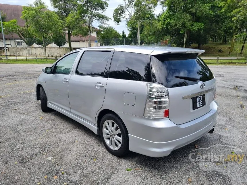 2003 Toyota Wish Type S MPV