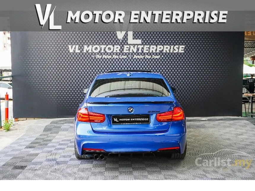 2019 BMW 330e M Sport Sedan