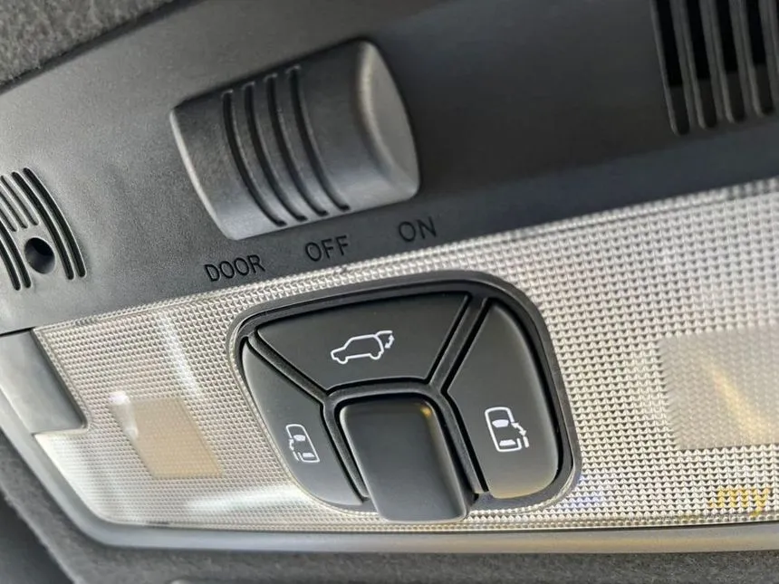 2018 Toyota Estima Aeras Premium MPV
