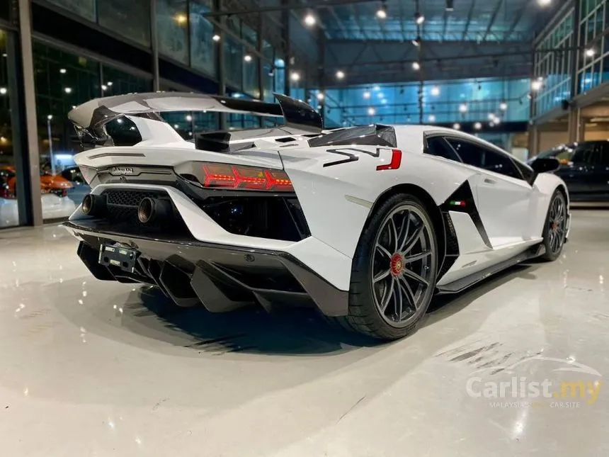 2019 Lamborghini Aventador SVJ Coupe