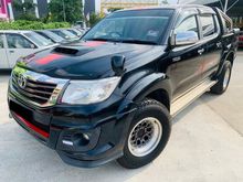 2015 Toyota Hilux 2.5 G TRD Sportivo Powered with ECU SHOP Junior KD