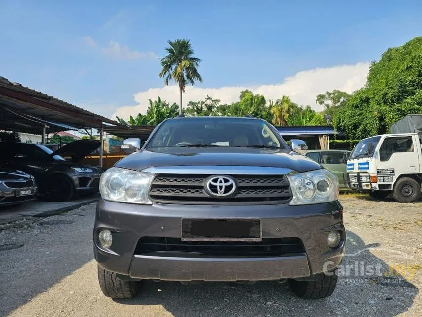 2011 Toyota Fortuner V SUV