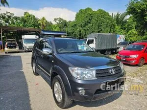 2011 Toyota Fortuner 2.7 V SUV