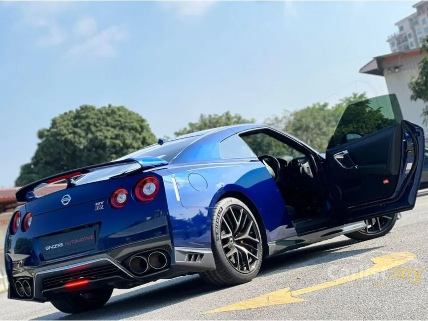 2019 Nissan GT-R Premium Edition Coupe