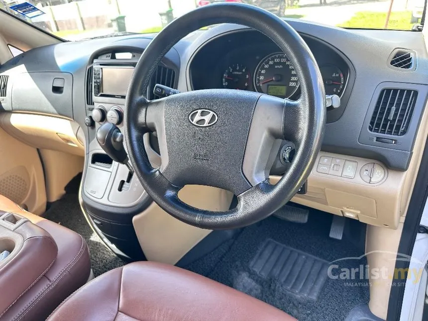 2012 Hyundai Grand Starex CRDi MPV