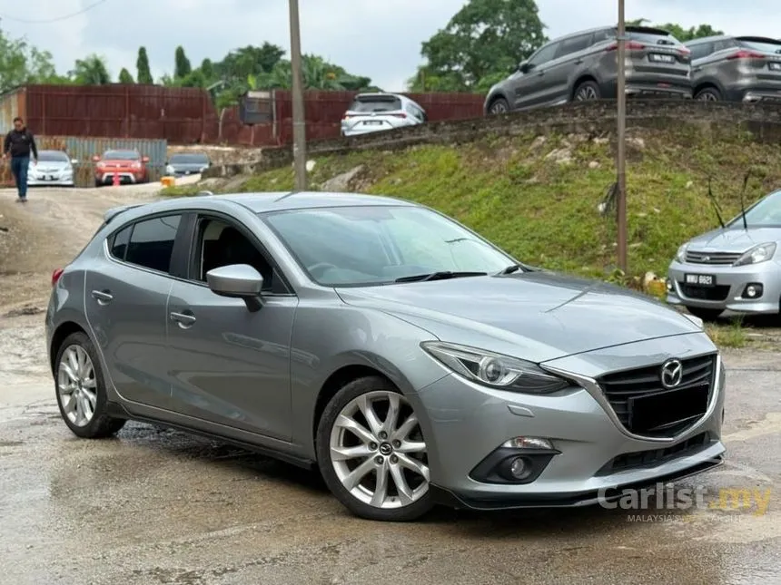 2015 Mazda 3 SKYACTIV-G Hatchback