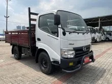 HINO WU302R Wooden Cargo 5000KG Year2012