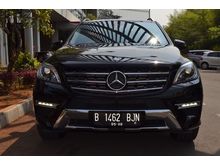 Merc Benz ML400 AMG At Th 15 km 9Rb Hitam