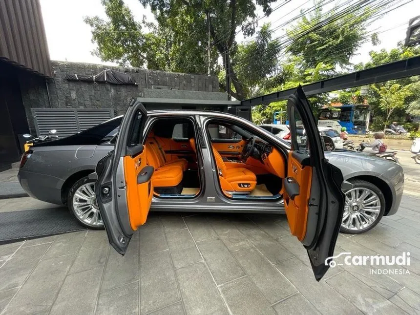 2022 Rolls-Royce Ghost Sedan