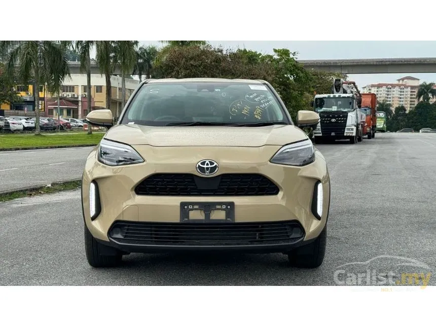 2022 Toyota Yaris J Hatchback