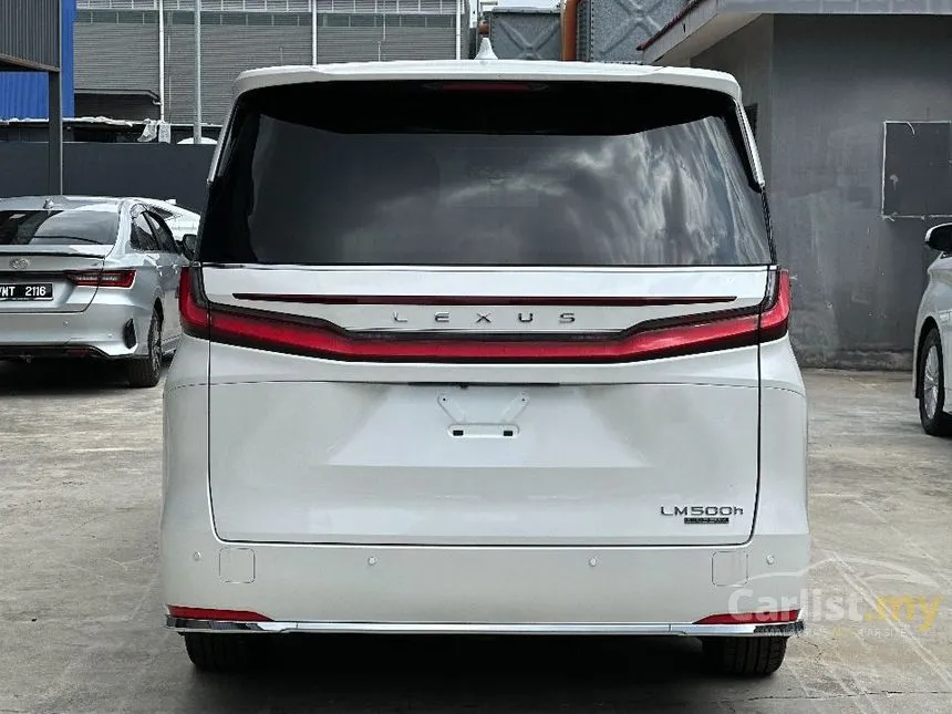 2025 Lexus LM 500h 4 Seater MPV