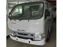 2022 Isuzu Traga 2.5 Van