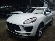 2016 Porsche Macan 2.0