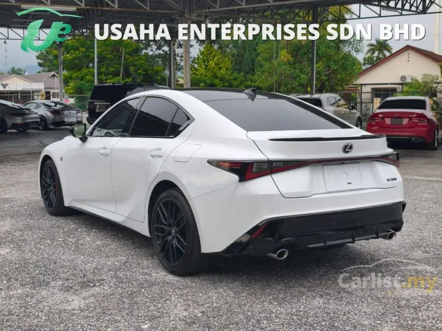 2022 Lexus IS 300 F Sport Sedan