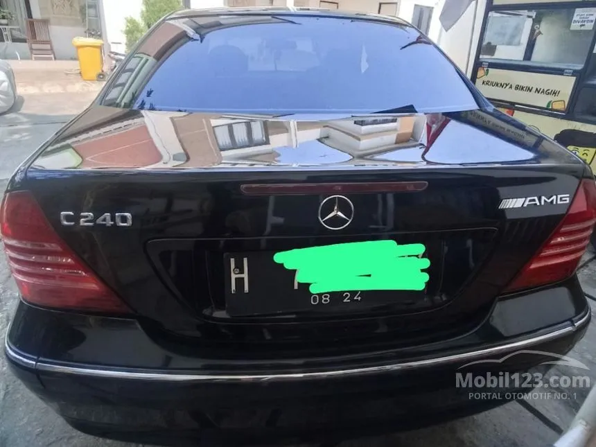 167 680 35 00   Floor Pan Splash Shield 2021 2023 Mercedes Benz
