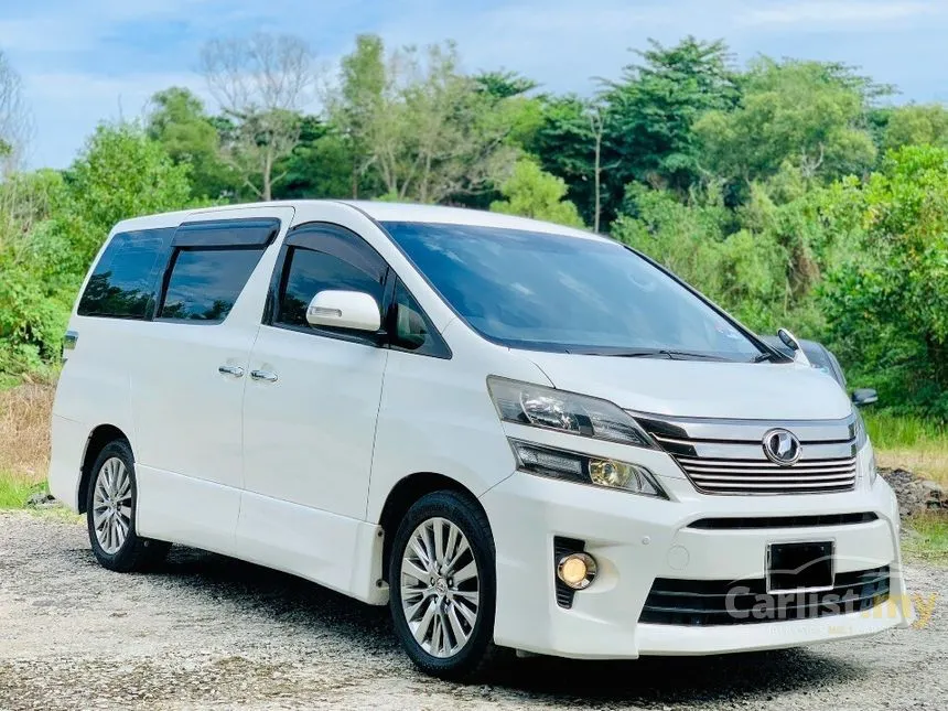2014 Toyota Vellfire Z Golden Eyes MPV