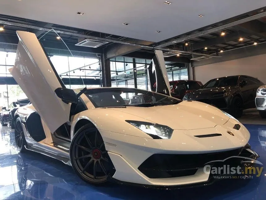 2019 Lamborghini Aventador SVJ Coupe