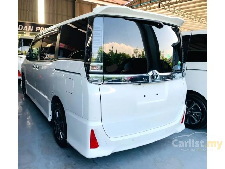 Toyota Voxy Rear Recon 7 SEATER,REAR DIGITAL AIRCOND PANEL,UNREG 2018 YEAR Toyota Voxy 2 ...