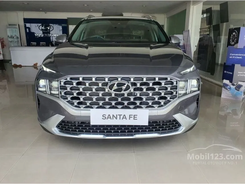 Jual Mobil Hyundai Santa Fe 2023 CRDi Signature 2.2 di DKI Jakarta Automatic SUV Lainnya Rp 710.000.000